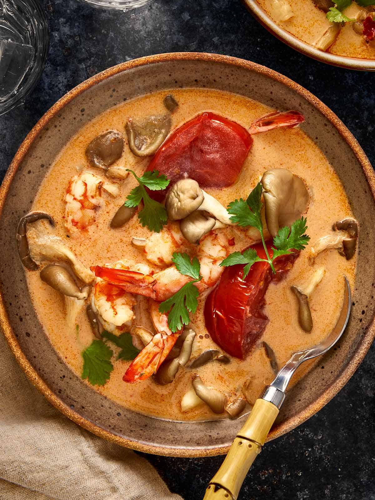 Restaurant-Style Tom Yum Kha: Master Spicy, Sour, Creamy Thai Shrimp Soup